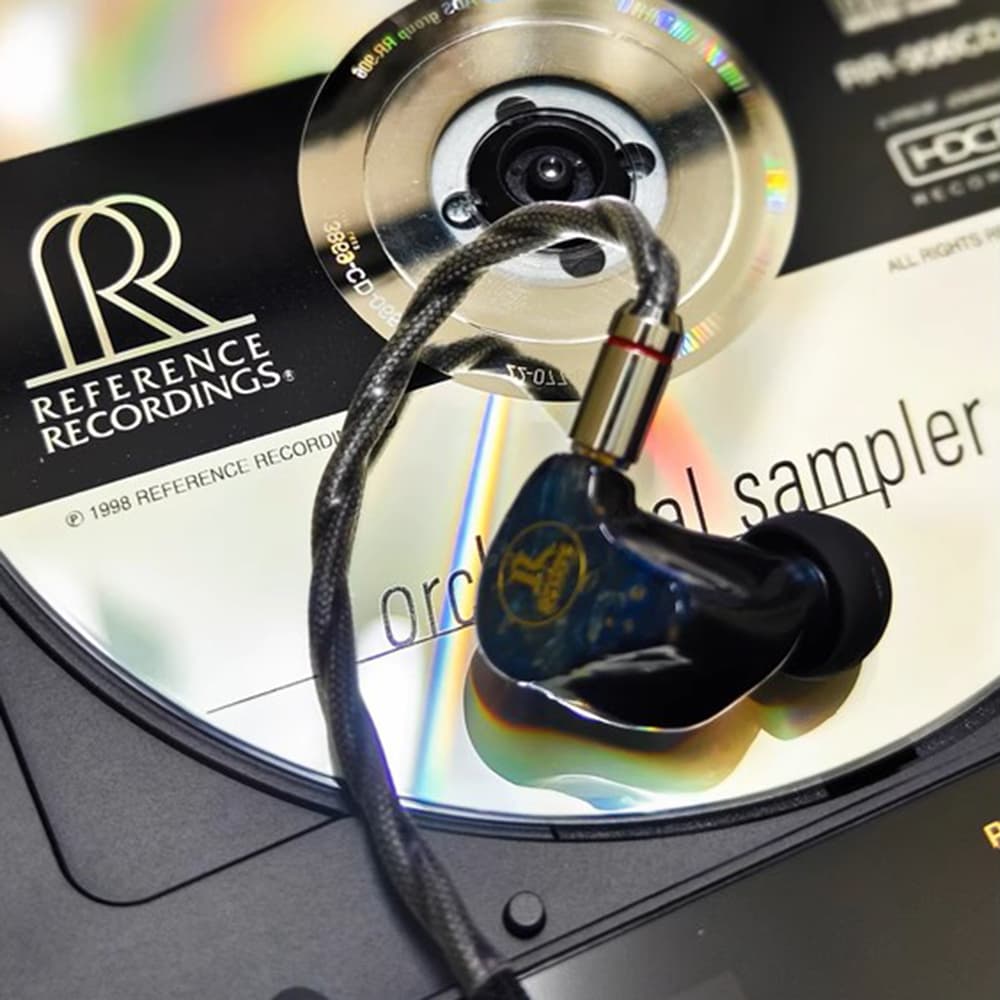 Peno H14 14-Driver IEM